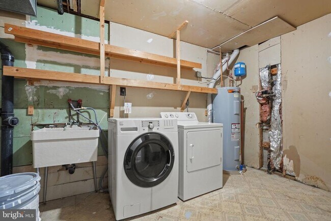 Building Photo - 5863 Jackson Oak Ct