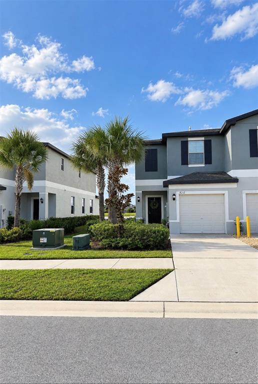 Building Photo - 8212 Crescent Oaks Dr