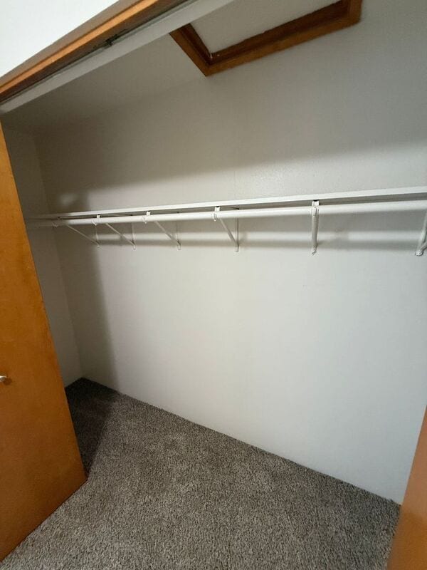 Building Photo - 653 Glen Creek Rd NW