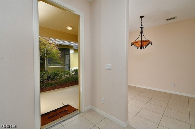 Building Photo - 4808 Fairloop Run