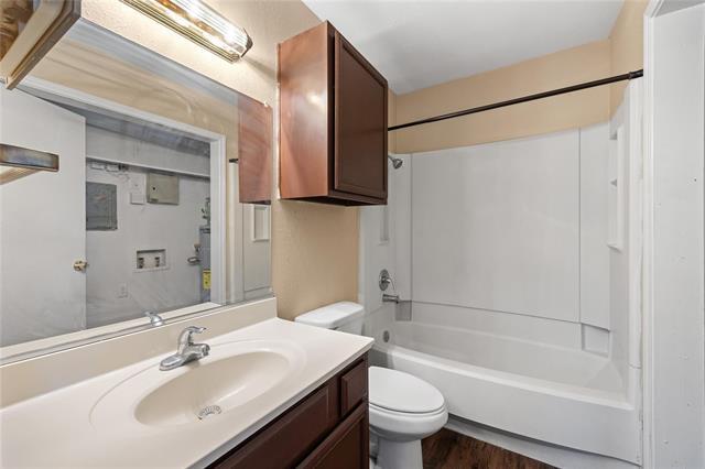 Building Photo - 5806 Marvin Loving Dr