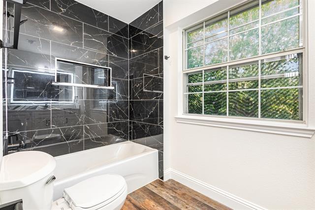 Building Photo - 4610 Clay Dr