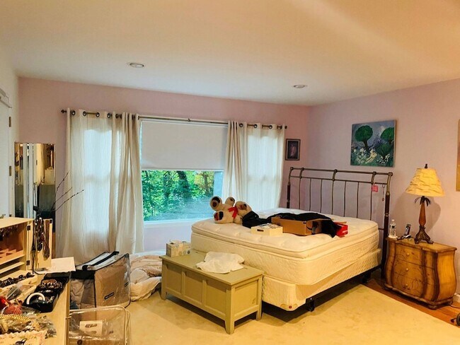 Building Photo - 0 Harbor Hill Rd