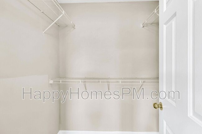 Building Photo - 1333 Pinyon Pine Dr