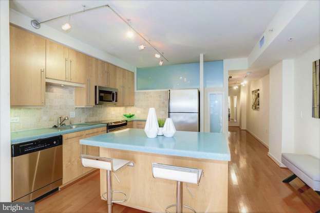 Building Photo - 437 New York Ave NW