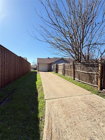 Building Photo - 420 Timberbend Trail