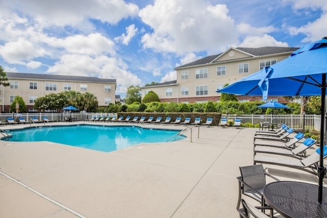 Building Photo - 1505 Cadfel Ct