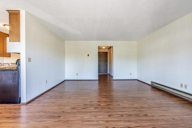 Building Photo - 1 bedroom in Seattle WA 98125