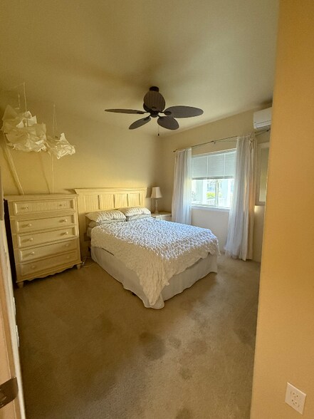 Building Photo - 469 Manawai St