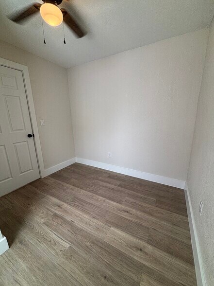 Building Photo - 613 N 2nd St