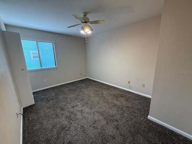 Building Photo - 2260 NW 41st Pl