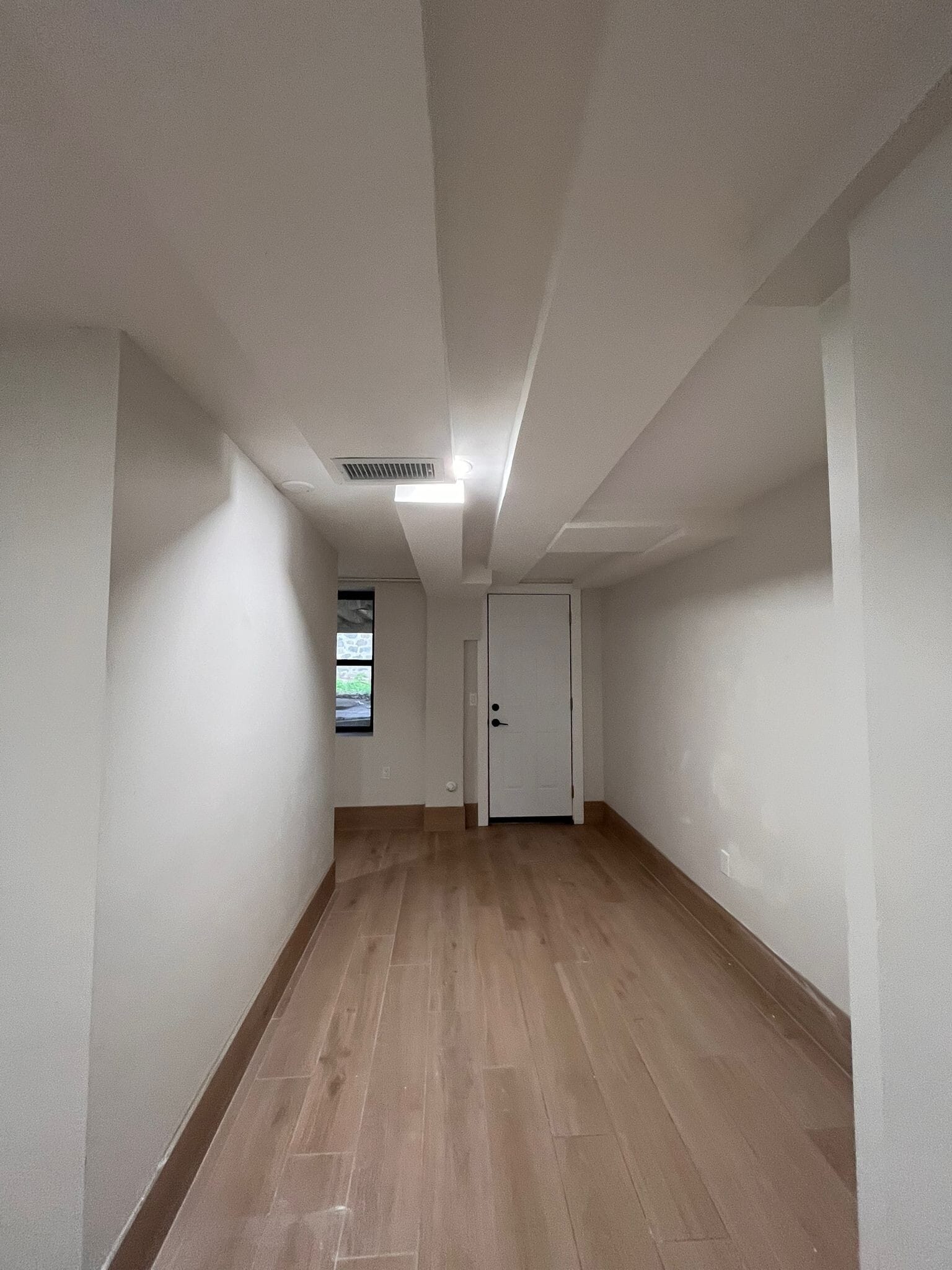 Building Photo - 604 Palisade Ave
