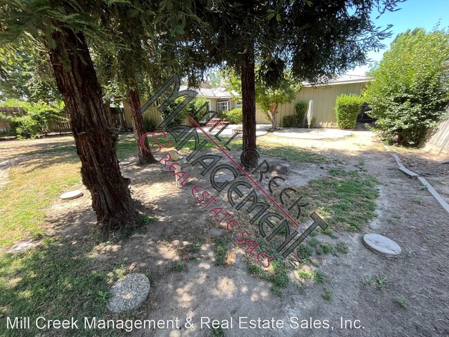 Building Photo - 3 br, 2 bath House - 1709 W. Laurel Ave