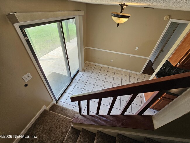 Building Photo - 8176 Kilwinning Ln
