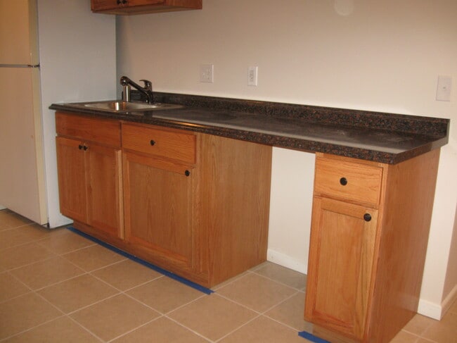 Building Photo - 9254 Sappington Rd