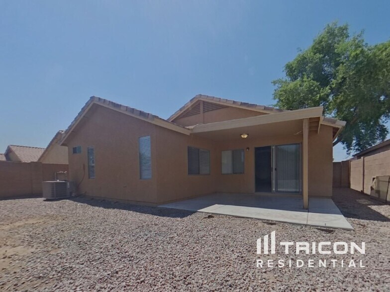 Building Photo - 6428 W Cordes Rd