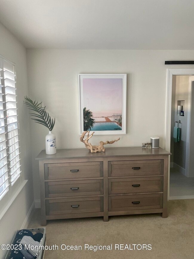 Building Photo - 410 Sewall Ave