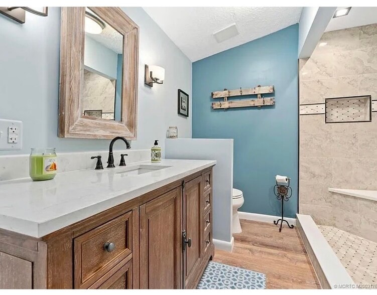 Building Photo - 3307 SW Bessey Creek Trl