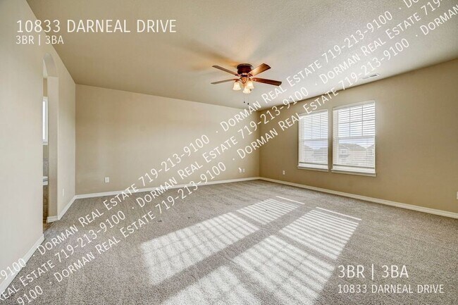 Building Photo - 10833 Darneal Dr