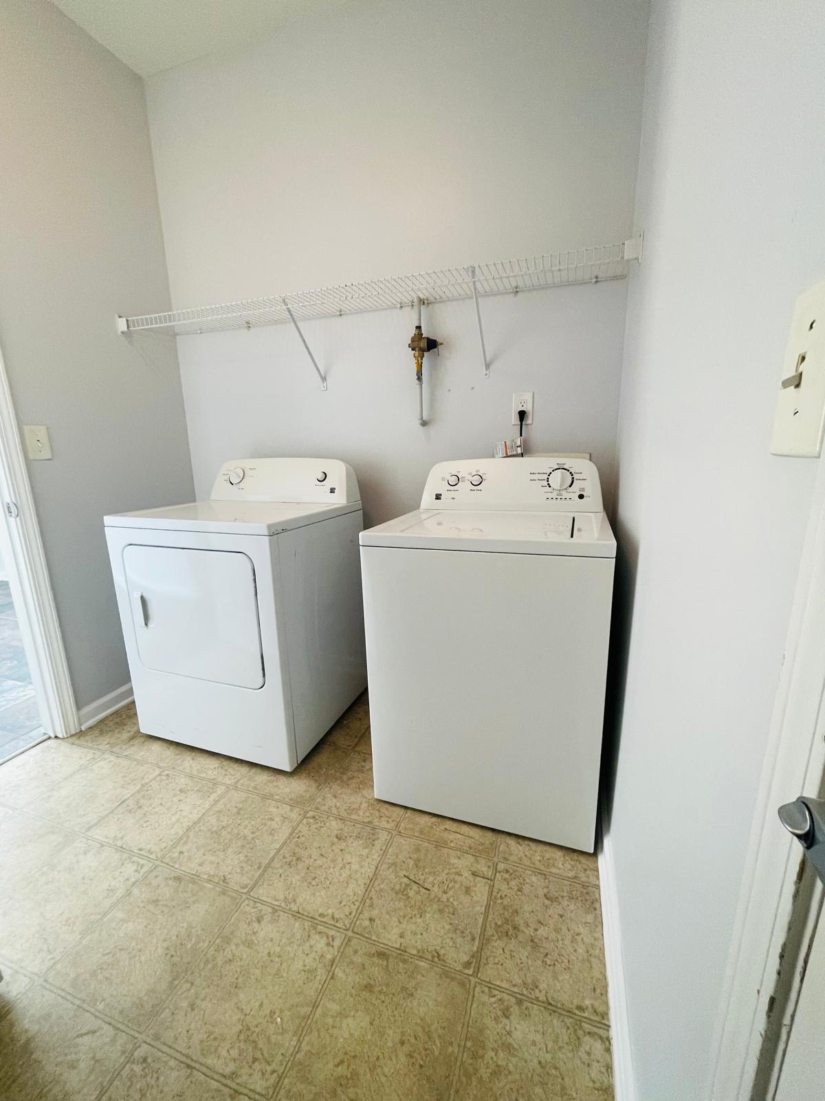 Building Photo - 3819 Fircrest Dr