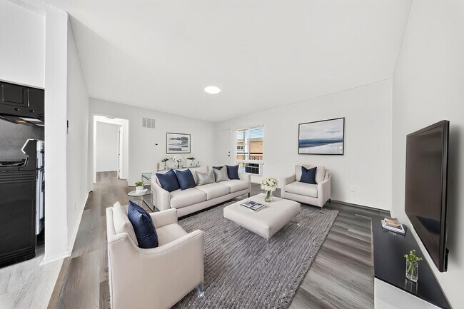 Interior Photo - 2010 S. Garth Ave.