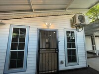 Building Photo - 7410 Ilex St