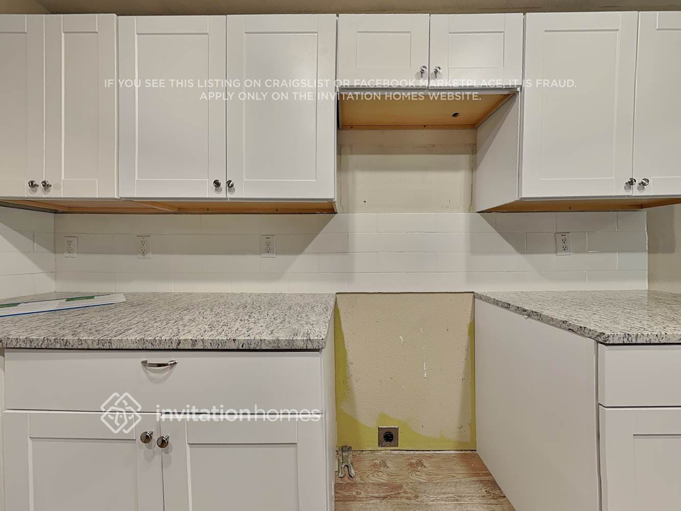 Building Photo - 1852 Village Park Trail