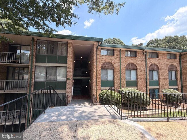 Building Photo - 487 N Armistead St