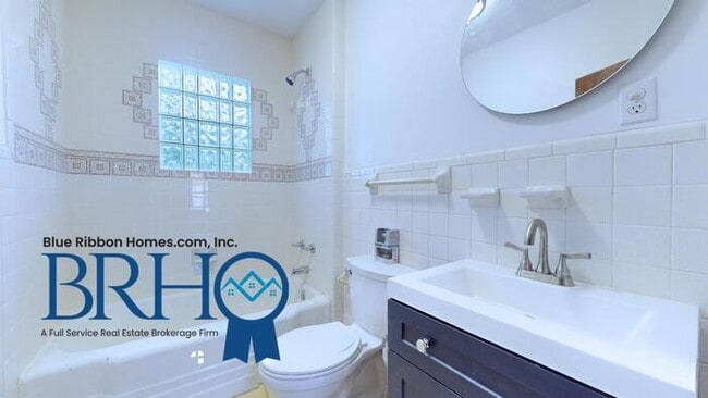 Building Photo - 4118 Holston Dr