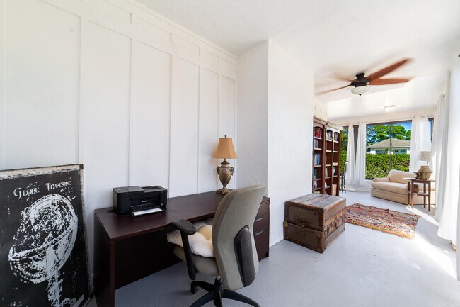 Building Photo - 3000 Conifer Dr