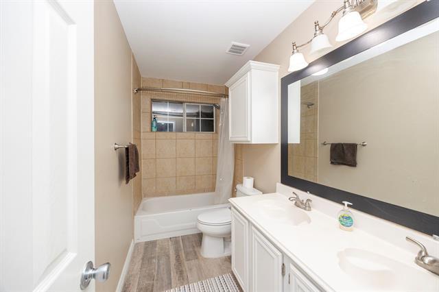 Building Photo - 2106 Hunter Pl Ln