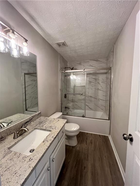 Building Photo - 3250 Northcliff Dr