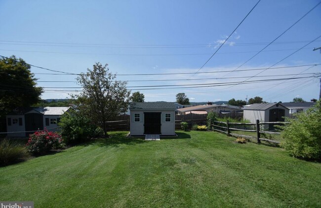 Building Photo - 511 Overhill Rd