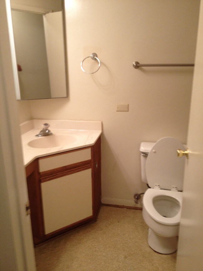 Turtle Creek Condominiums 100 Turtle Creek Rd Charlottesville VA