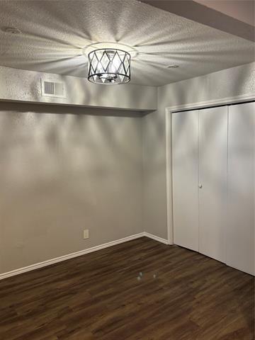 Building Photo - 6028 Stoneybrook Dr