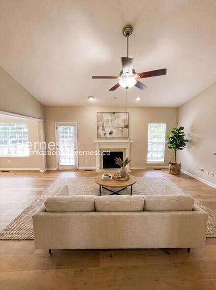 Building Photo - 1648 Eagle Trace Dr