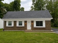 Building Photo - 217 S Orchard Dr