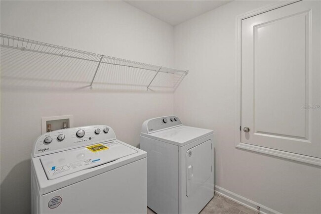 Building Photo - 4819 Worchester Dr