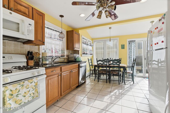 Building Photo - 34 Waterview Way