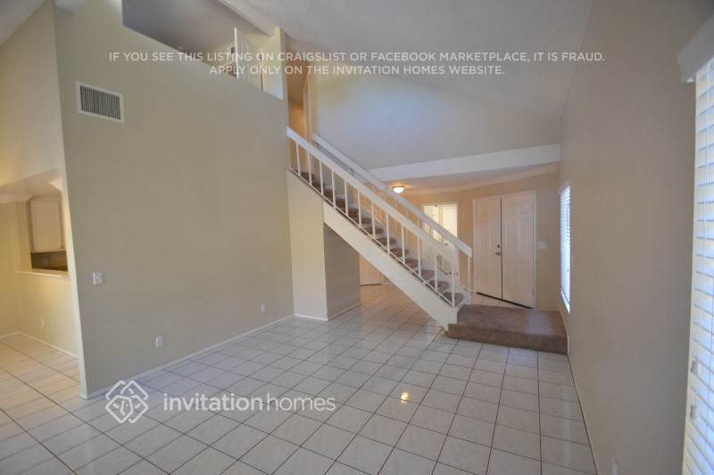 Building Photo - 6172 Lakaren Ln