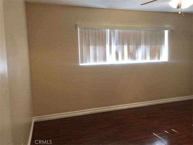 Building Photo - 746 Scripps Dr