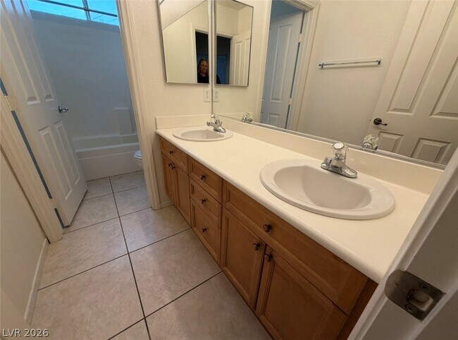 Building Photo - 9316 Grassy Butte Ct