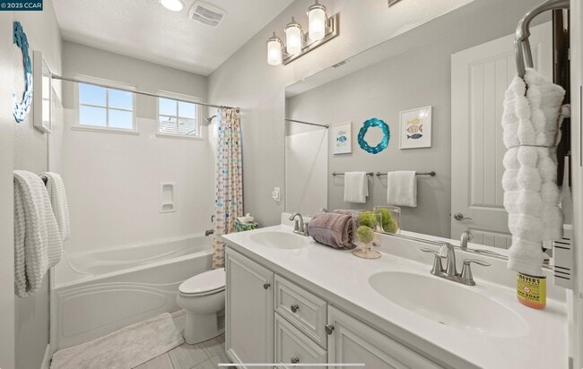 Building Photo - 110 Elworthy Ranch Dr