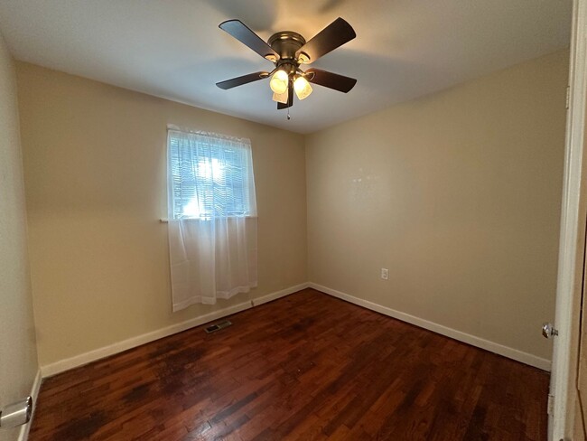 Building Photo - Welcome to your new home in the heart of R...