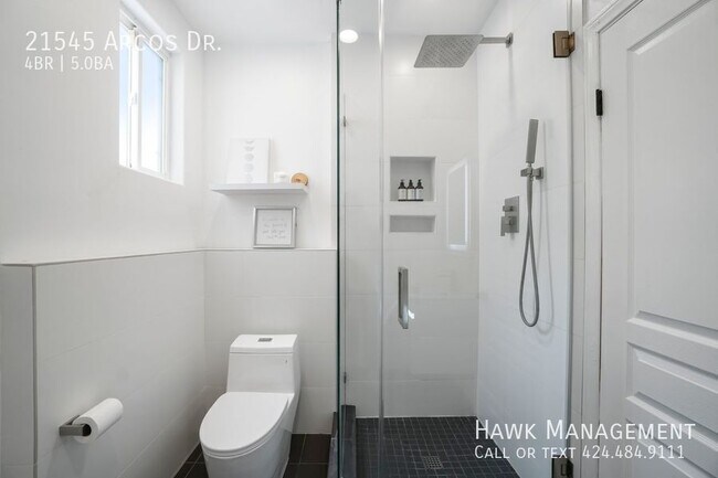 Building Photo - 21545 Arcos Dr