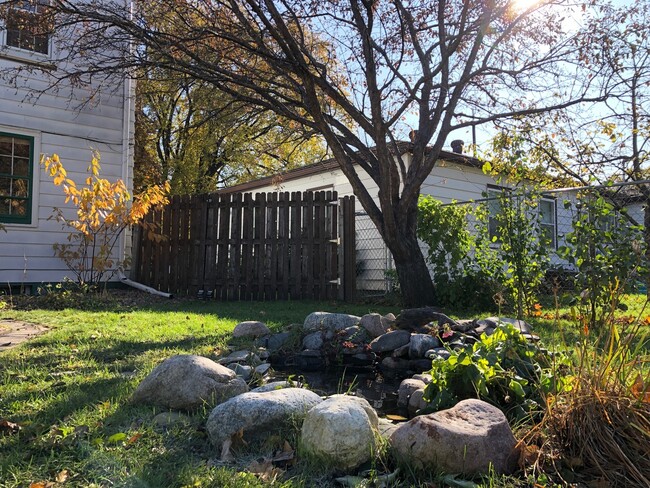 Building Photo - 3 Bedroom House w/Bonus Loft in North Fargo