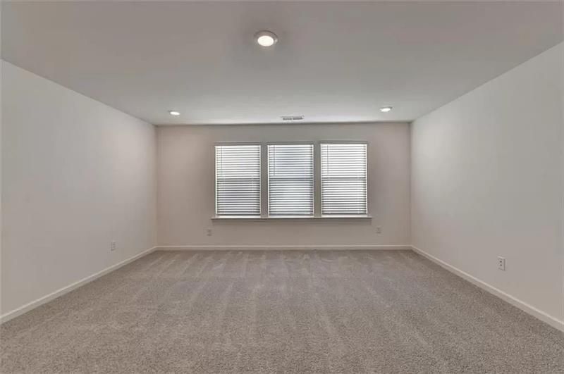 Building Photo - 100 Mission Blvd