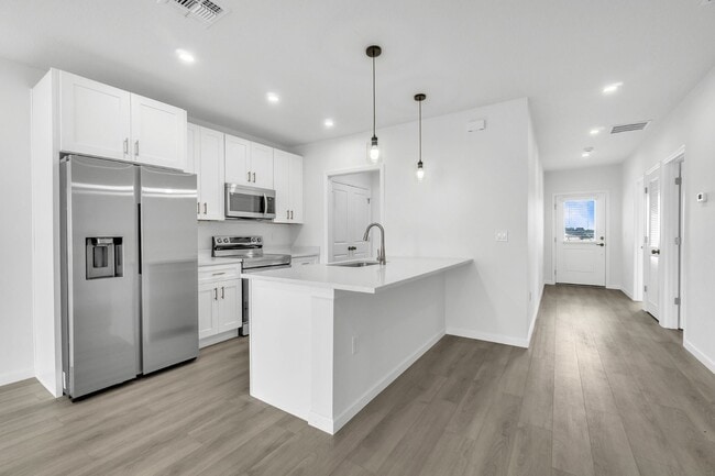 Building Photo - 2539 Slim Haywood Ave