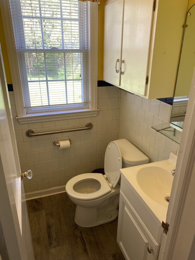 1st Floor Half Bath - 1424 Sophia Ave