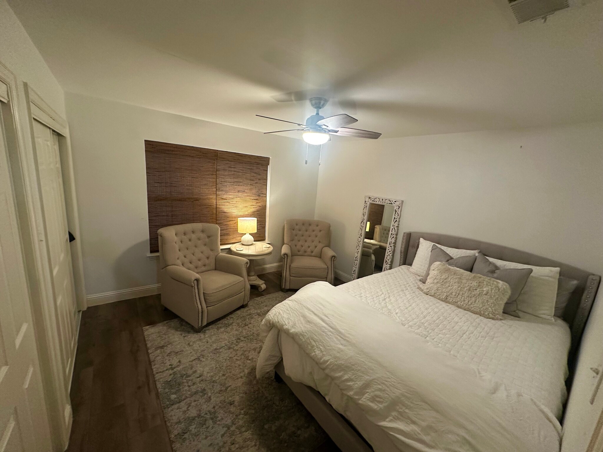 Bedroom 2 - 5818 E University Blvd